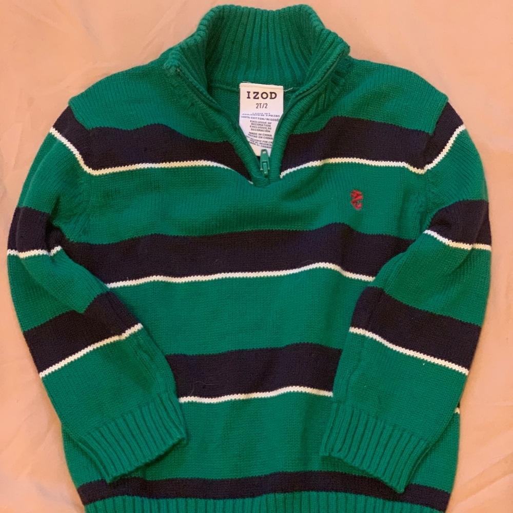 IZOD boys navy and green sweater , size 2T , like new